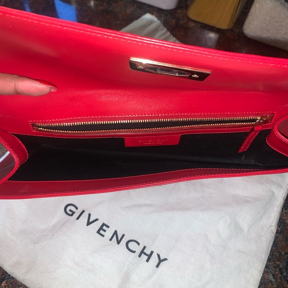 Authentic Givenchy Sharklock clutch (SOLD) - Picture 7 of 7